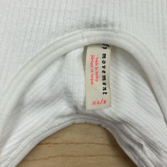 Free People Curveball Crop XS/S - Picture 7 of 7